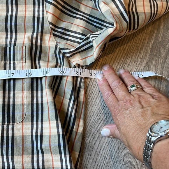 Villager sport by  A Liz Claiborne CO . 100% Cotton Button down with pocket. - Picture 4 of 5